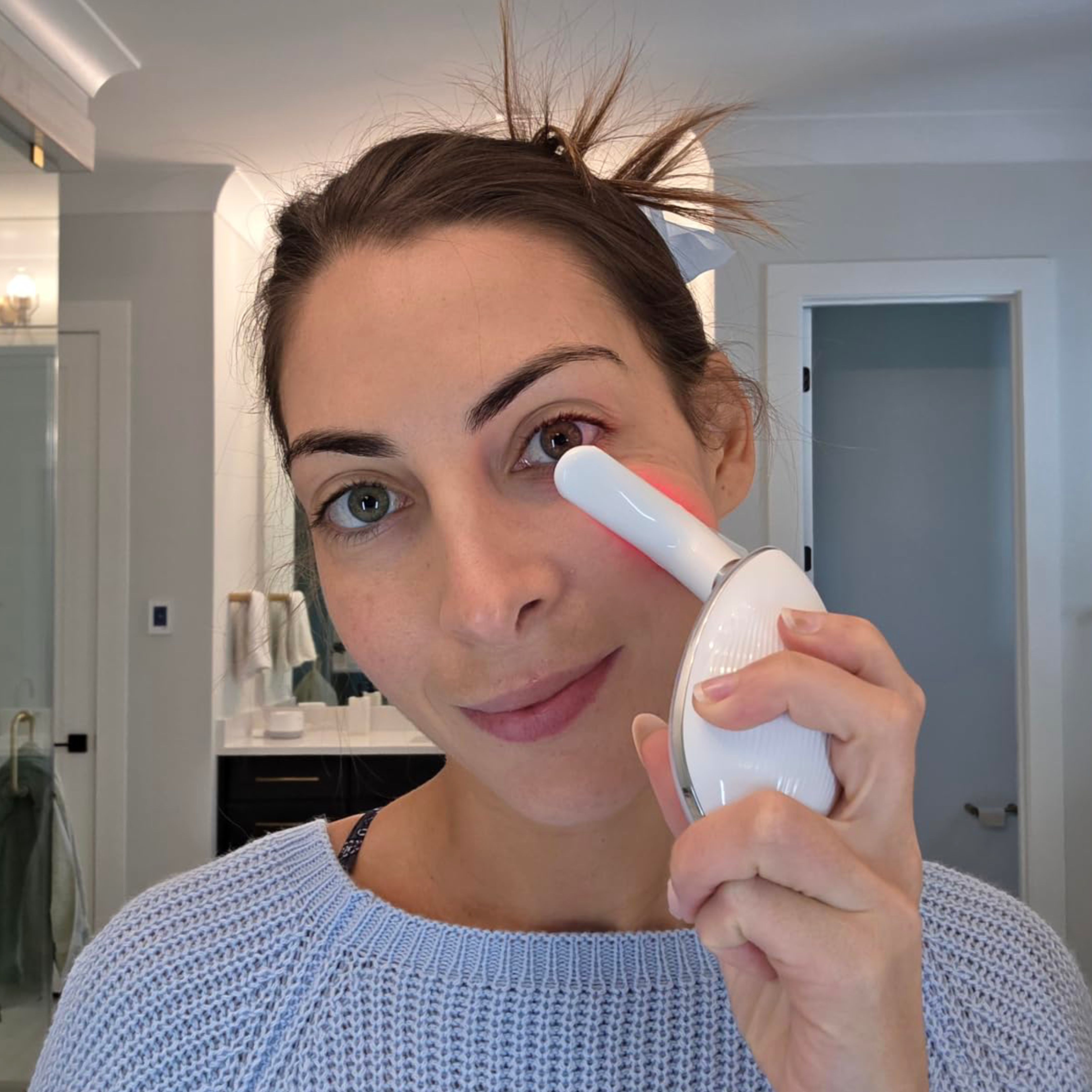 MyoGlow reviews Kelsey T.